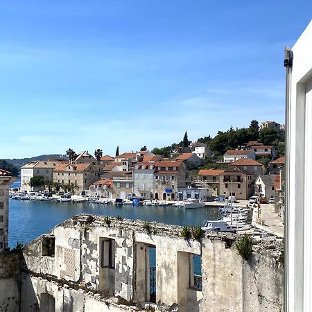 Riva Apartments Villa Thalia - Milna, Brac Milna  Exterior foto